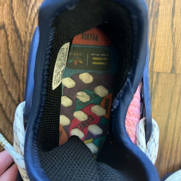 BBC Japan's Pharrell x adidas Hu NMD Men/Boys 4.5 Womens size 6 - Picture 7 of 10